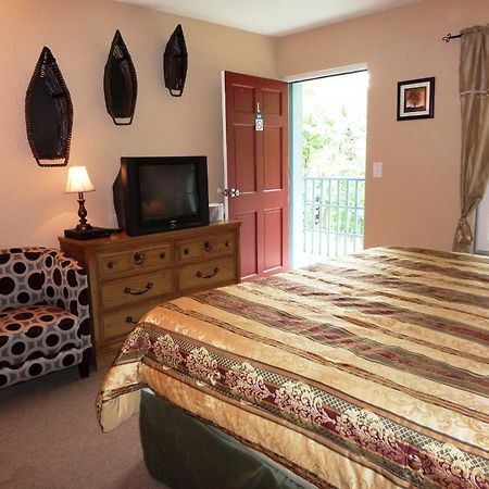 Eureka Suites Eureka Springs Room photo