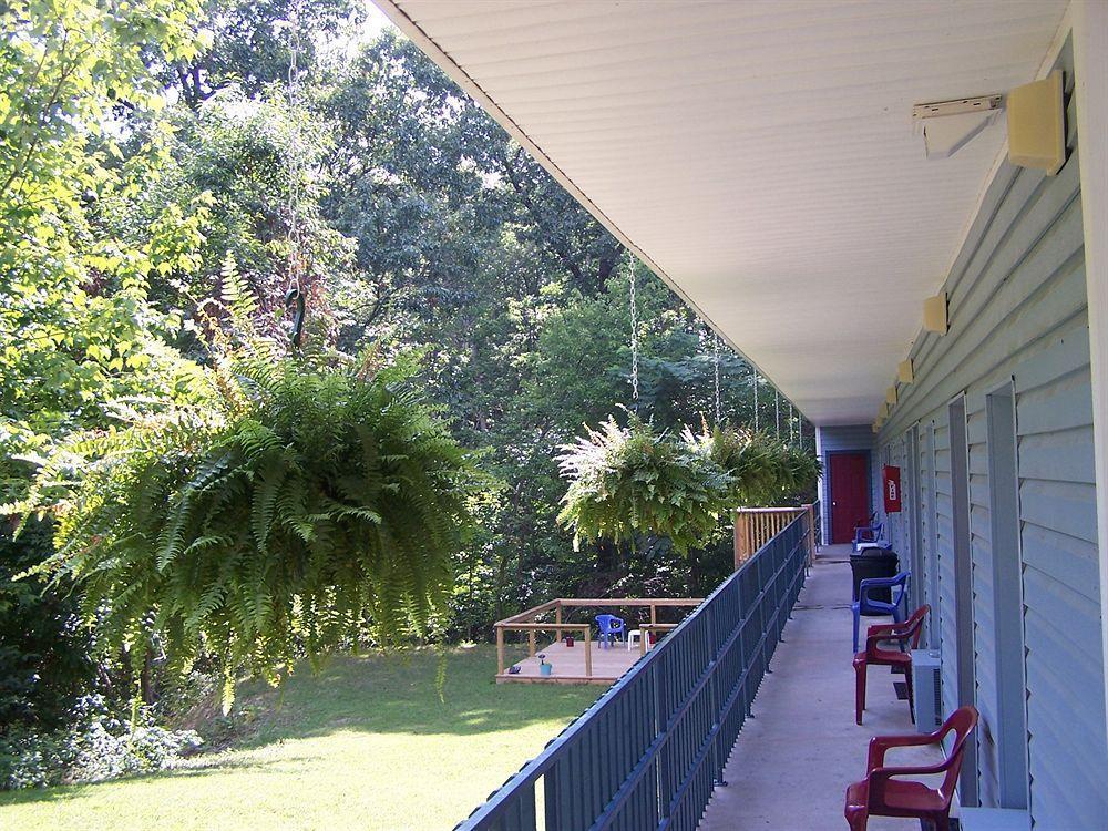 Eureka Suites Eureka Springs Exterior photo