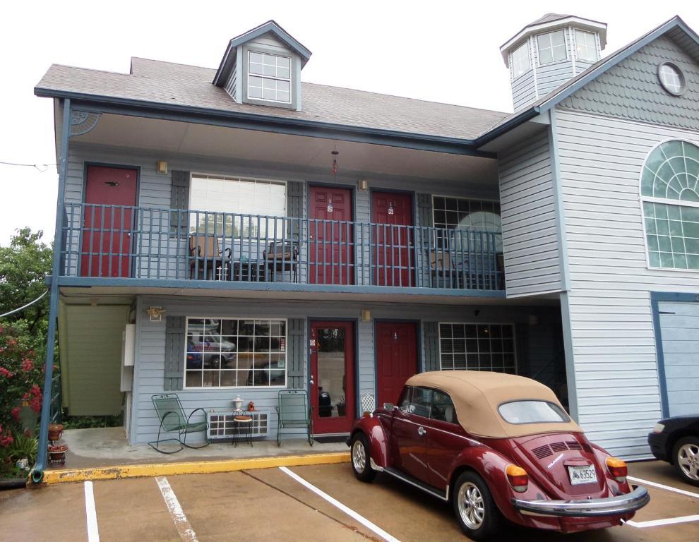 Eureka Suites Eureka Springs Room photo