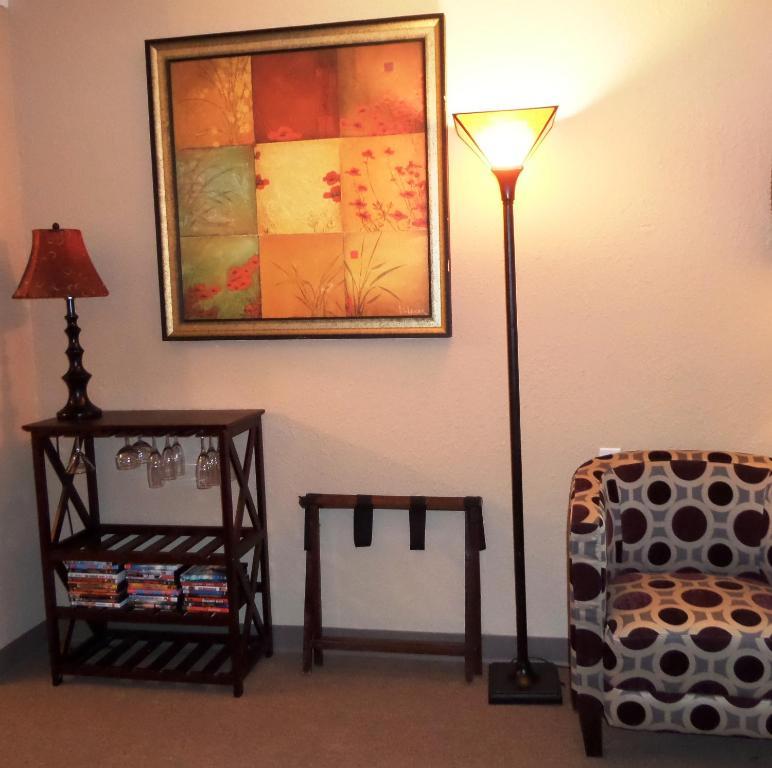 Eureka Suites Eureka Springs Room photo